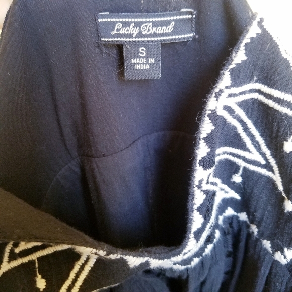 Lucky‎ Brand |Black Shift Dress +White Embr… - Picture 9 of 13